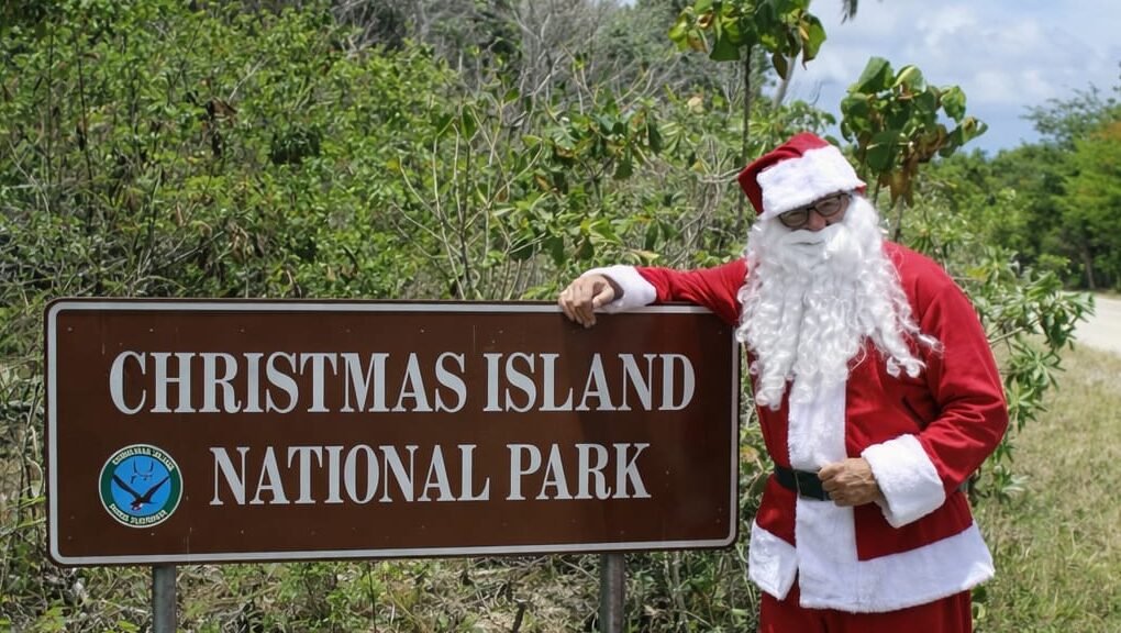 "Bernama Pulau Natal (Christmas Island), tapi penduduknya mayoritas Melayu-Tionghoa dan 19% Muslim. Simak fakta unik pulau tetangga Indonesia berbendera Australia ini."