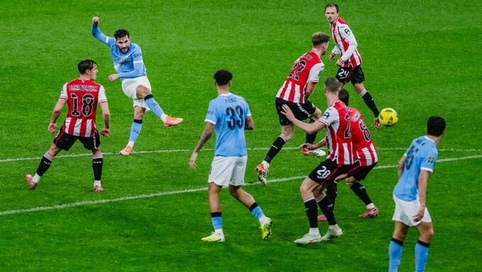 Hasil Carabao Cup: Man City Tekuk Brentford 2-0 dan ke Semifinal