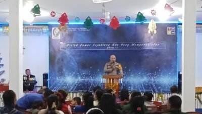 Dikawal TNI-Polri, Ibadah Natal Jemaat GPdI Teluk Melano Berlangsung Khidmat