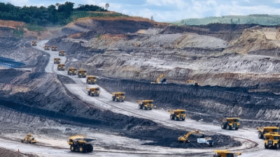 Ilustrasi - Pertambangan Masif (Dok. Devian Resandria)