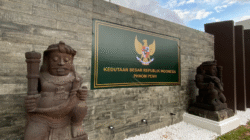 KBRI Phnom Penh yang berisi imbauan dan panduan Lapor Diri bagi WNI di Kamboja menyusul situasi keamanan di perbatasan, tertanggal 11 Desember 2025. (Dok. Google Maps)