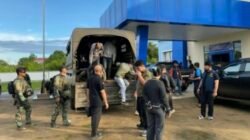 Imigrasi Ketapang amankan 15 WNA China terkait penyerangan TNI di PT SRM.