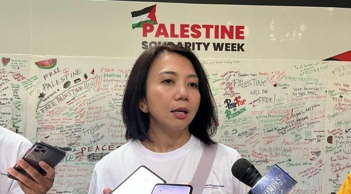 "Eskalasi senjata di perbatasan Thailand-Kamboja mengancam stabilitas ASEAN. Pemerintah RI mendesak kedua pihak kembali ke meja perundingan sesuai Kuala Lumpur Peace Accord."