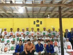 Mahasiswa KKL STAI Al-Haudl Ketapang Salurkan Wakaf Al-Qur’an ke Pesantren