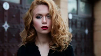 "Sering dikira jahat atau kasar? Simak 4 mitos salah kaprah tentang Dark Feminine Energy yang sering digunakan untuk membungkam ketegasan perempuan."