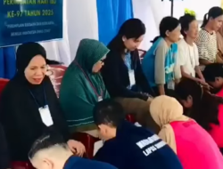 Tangis Pecah di Lapas Singkawang, 25 Narapidana Basuh Kaki Ibu: “Saya Teringat Saat Merawatnya Kecil”