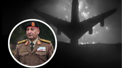 Panglima Militer Libya, Letnan Jenderal Mohammed Al-Haddad (inset), yang dilaporkan tewas bersama rombongan petinggi militer lainnya setelah pesawat jet yang mereka tumpangi jatuh di selatan Ankara, Turki, Selasa (23/12). (Dok. Ist)