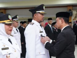 Lantik Puluhan Pejabat, Wako Edi Ingatkan ASN: Jangan Tunggu Viral Baru Bekerja