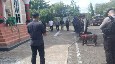 Jelang Misa Malam Natal, Polda Kalbar Pastikan Keamanan Penuh di Gereja dan Pusat Keramaian