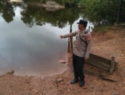 Debit Air Sungai Mengkiang Naik, Polsek Jangkang Gencarkan Patroli Batingsor Antisipasi Bencana