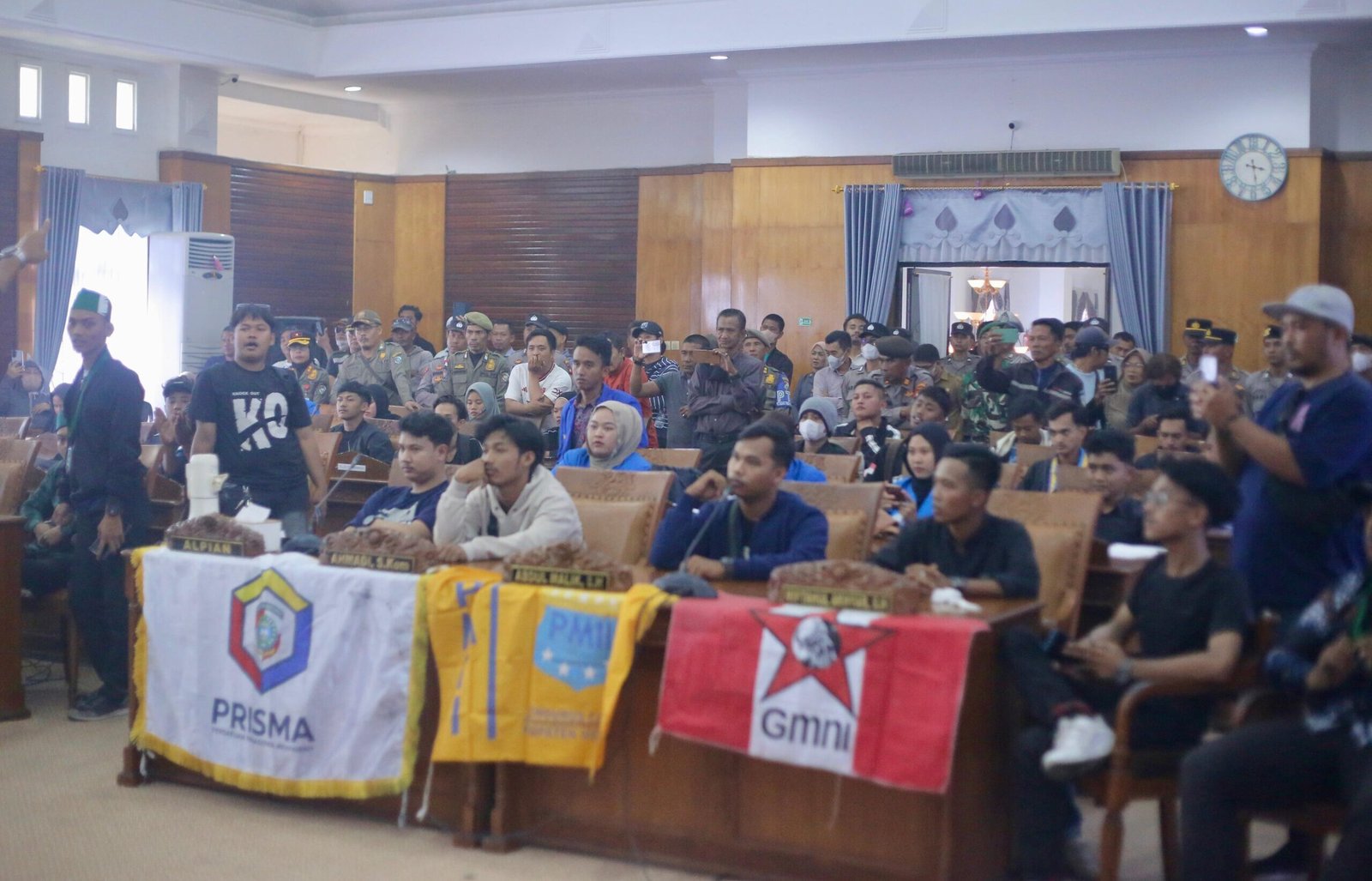 "poin-tuntutan-aksi-mahasiswa-mempawah"