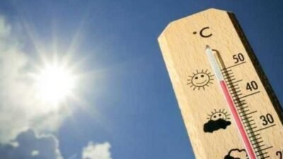 Ilustrasi - Potensi cuaca buruk yang perlu diwaspadai masyarakat hingga awal tahun 2026. (Dok. Ist)