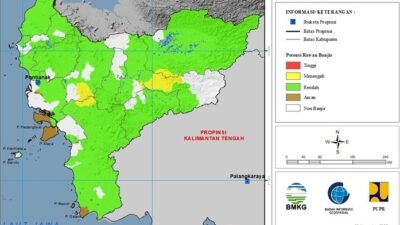 "BMKG Kalbar memprediksi hujan intensitas tinggi masih berlanjut pada 11-20 Desember 2025. Kabupaten Sanggau diminta waspada potensi genangan air."