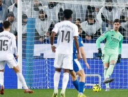 Pekan Ke-15 La Liga: Real Madrid vs Alaves 2-1, Gol Ramos Carvajal Bawa ke Puncak