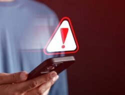 Awas! Modus Penipuan APK WhatsApp Kuras Rekening