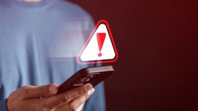 Ilustrasi - Hati-hati modus penipuan APK WhatsApp yang bisa kuras rekening. (Dok. Ist)