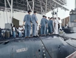 Menyamar Jadi Kapal Polandia: Kisah Rahasia Perjalanan “Hiu Kencana” RI Nanggala dari Soviet ke Surabaya