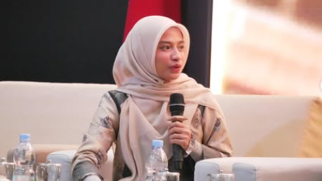 Kreator konten Sherly Annavita alami teror vandalisme usai kritik penanganan bencana Sumatera.