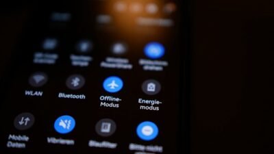 7 Cara Mendinginkan HP Panas, Jaga Suhu Perangkat Tetap Stabil