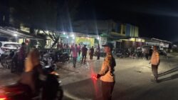 Suasana perayaan Ibadah Natal tahun 2025 di GPdI Maranatha, Desa Teluk Batang Selatan, yang berlangsung khidmat dengan penjagaan aparat gabungan, Jumat malam (5/12/2025).