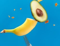 Pisang atau Alpukat untuk Sarapan? Mana yang Lebih Baik, Simak Perbedaan Nutrisi dan Kegunaannya