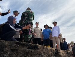 Tinjau Lokasi Bencana Tapanuli Selatan, Wapres Gibran Pastikan Pasokan Logistik Lancar