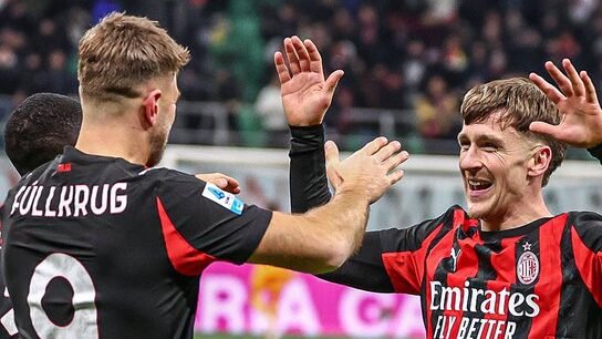 Milan Tekuk Lecce 1-0, Terus Tempel Inter