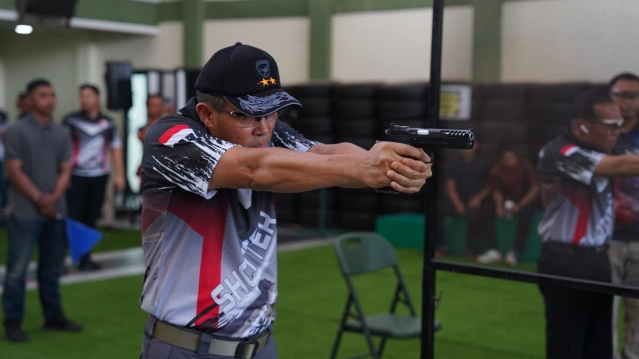 Pangdam XII/Tpr tegaskan Lapangan Tembak Indoor Rahmat terbuka untuk umum. Fasilitas ini diharapkan dukung pembinaan atlet menembak di Kalbar.
