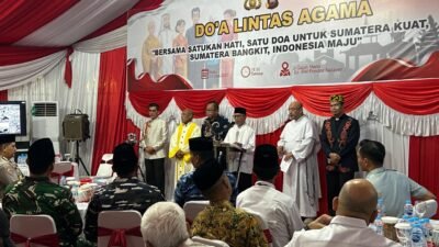 Pemprov Kalbar dan Forkopimda tiadakan pesta kembang api Tahun Baru 2026 demi solidaritas bencana Sumatera. Gelar doa lintas agama untuk keselamatan bangsa.