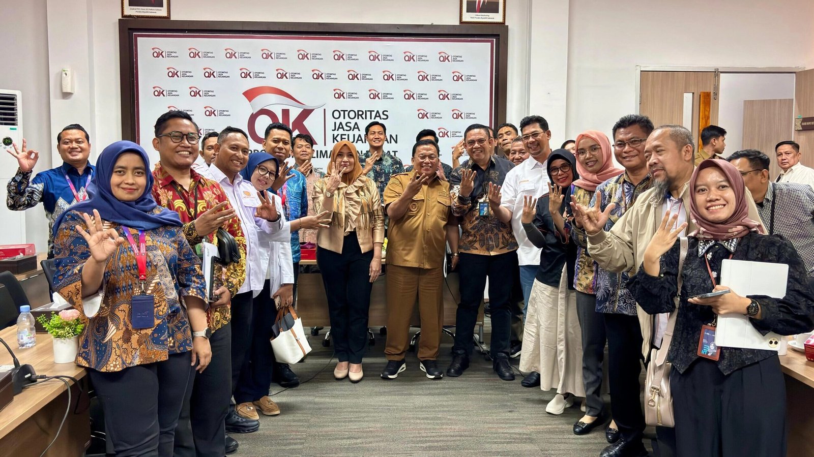 DPD REI Kalbar mempercepat penyaluran KPR rumah subsidi (FLPP) bagi masyarakat (MBR). Kubu Raya sumbang 65% realisasi berkat izin yang mudah dan peran OJK. (Dok: HO/Faktakalbar.id)