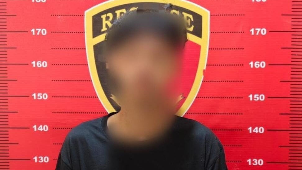 Terduga Pelaku kasus asusila terhadap anak H (19). (Dok. Ist)