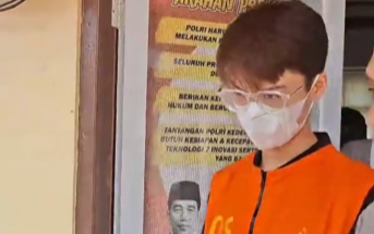 Uniska resmi DO tidak hormat TikTokers Fazar Bungaz usai jadi tersangka kasus pornografi.