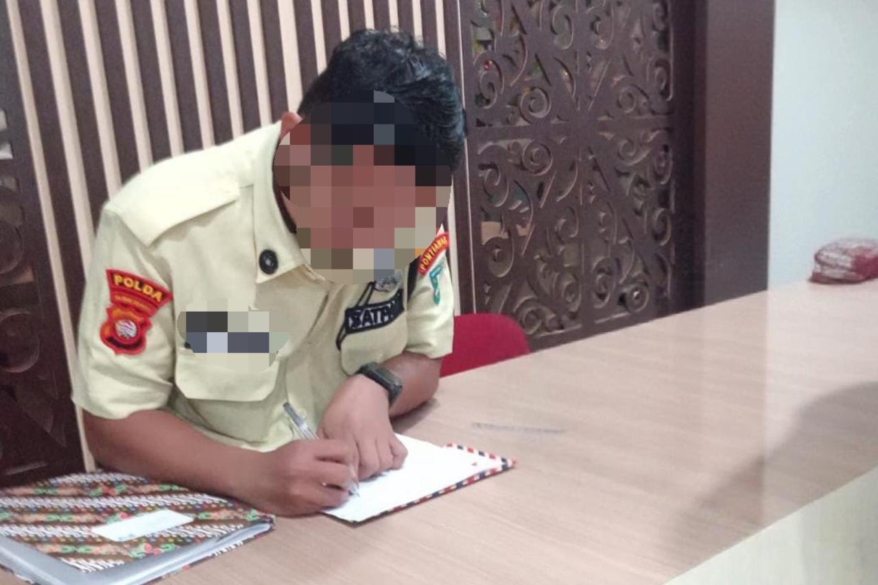 Ilustrasi petugas keamanan di Kalimantan Barat yang terdampak pemutusan kontrak sepihak Dinas PUPR.