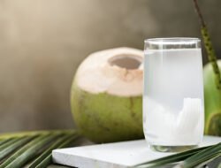 Cara Aman Konsumsi Air Kelapa bagi Penderita Diabetes