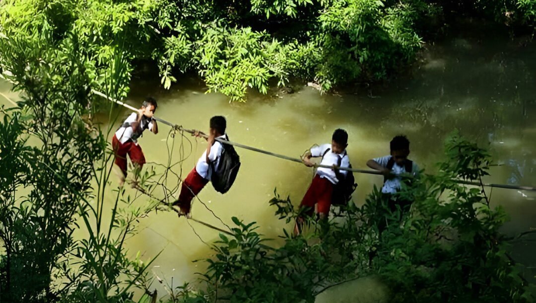 Indonesia, dengan segala keterbatasannya, Indonesia masuk dalam jajaran negara aman karena konsistensi pemerintah menerapkan politik luar negeri bebas aktif. (Dok. Ist)