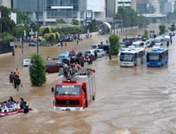 Banjir Jakarta Hari Ini: 6 RT dan 4 Jalan Terendam