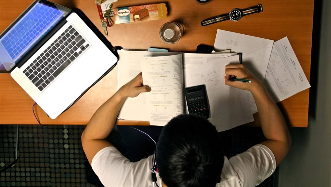 Ilustrasi - Ingin lolos UTBK SNBT 2026? Jangan gunakan sistem kebut semalam. (Dok. Ist)