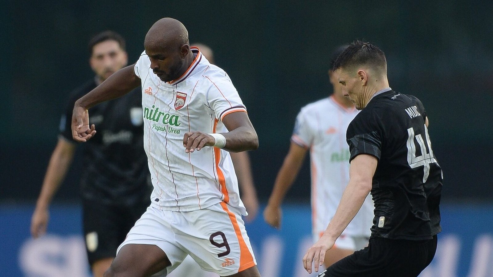 Borneo FC Geser Persib dari Puncak