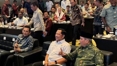 Bupati Ketapang Martin Rantan saat menghadiri pembukaan Rapat Kerja Nasional (Rakernas) XVII Apkasi di Kota Batam. (Dok. HO/Faktakalbar.id)