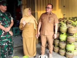 Tinjau Operasi Pasar di Ambawang, Sujiwo Pastikan Distribusi Elpiji 3 Kg Tepat Sasaran