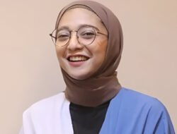 Benarkah Chiki Fauzi Dituduh Nebeng Haji oleh Dahnil Simanjuntak?