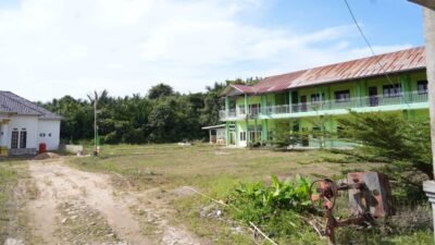 gedung baru Pondok Pesantren Miftahul Khairat 2 di Kubu Raya.