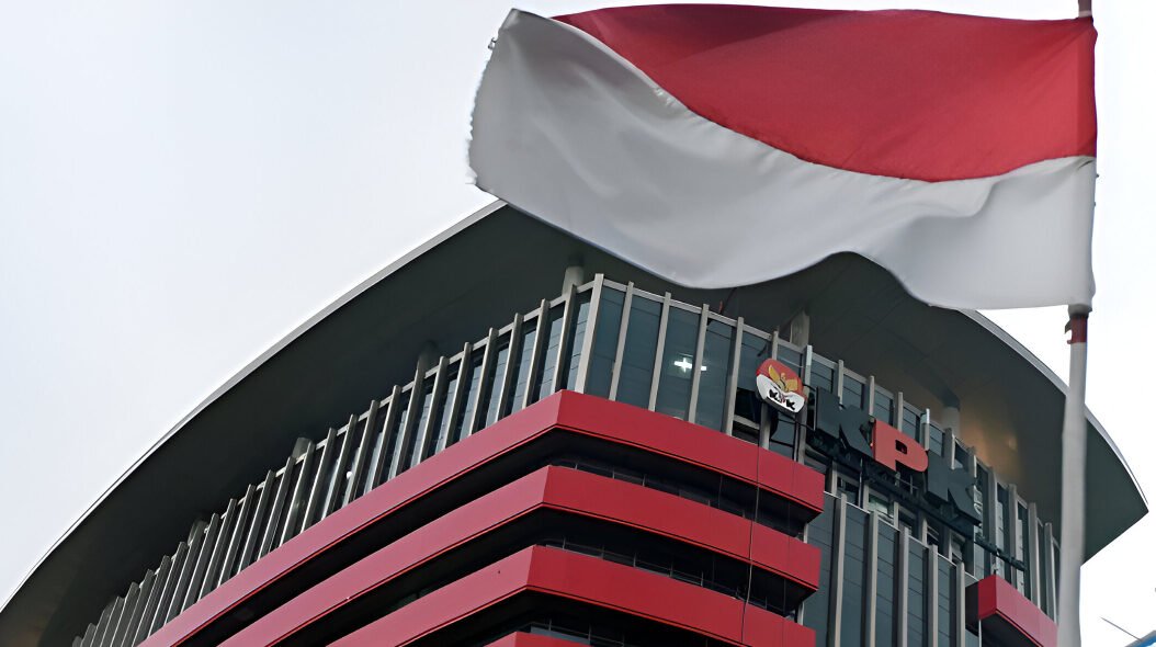 Ilustrasi - ICW desak KPK periksa Ketua Apkasi Bursah Zanubi. Pernyataan 'semua bupati korupsi' dinilai sebagai sinyal pengakuan dosa kolektif pejabat. (Dok. Ist)