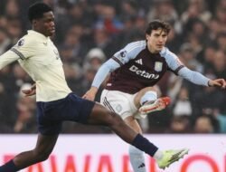 Hasil Liga Inggris: Aston Villa vs Everton 0-1, Gol Thierno Barry Bungkam Publik Villa Park