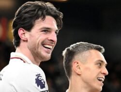 Hasil Liga Inggris: Declan Rice Brace, Arsenal Comeback Tekuk Bournemouth 3-2 dan Menjauh di Puncak