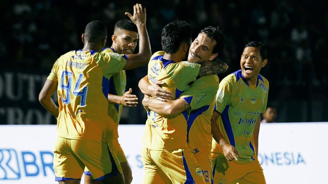 Hasil Persik vs Persib: Skor 1-1, Drama Kartu Merah