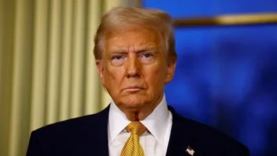 "Indonesia resmi gabung Dewan Perdamaian bentukan Donald Trump meski Eropa menolak. Politik bebas aktif dan komposisi dewan yang berisi kroni Trump jadi sorotan kritis."