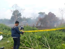 Polisi Segel 5 Hektare Lahan Gambut Terbakar di Sungai Raya