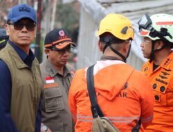 Tinjau Longsor Bandung Barat, Wapres Gibran dan Kepala BNPB Pastikan Penanganan Optimal