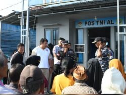 Peduli Warga Pesisir, Kodaeral XII Gelar Bakti Sosial di Sungai Kakap